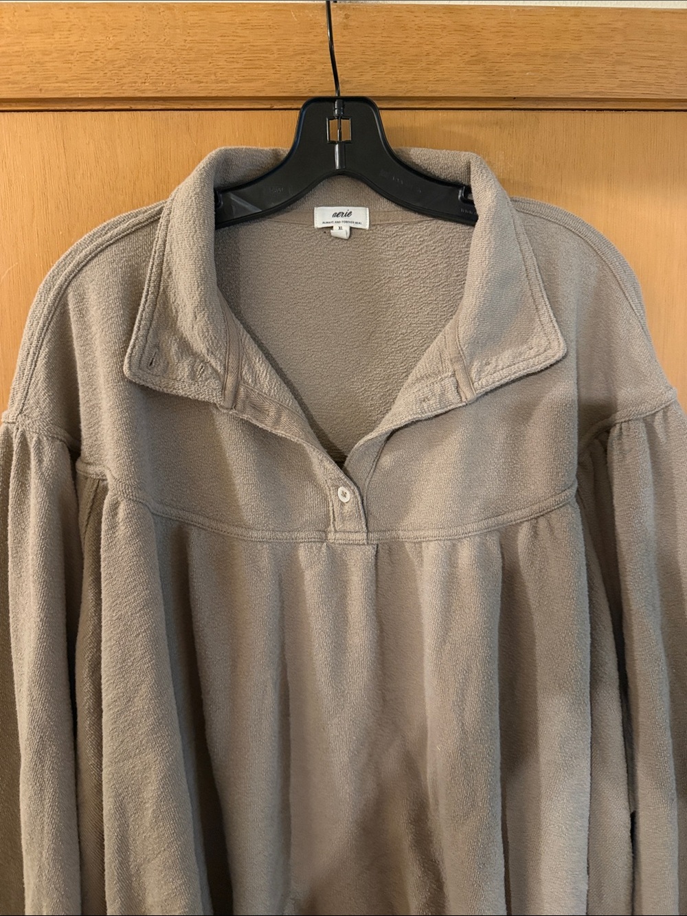 Aerie Women’s Henley Pullover Button Collar Sweatshirt Taupe Gray Size XL - Picture 2 of 9